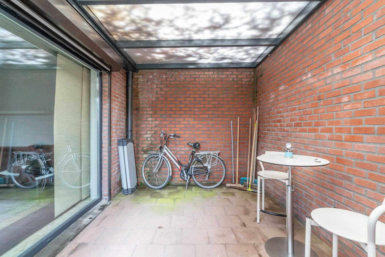 Gelijkvloers appartement met 1 slaapkamer 