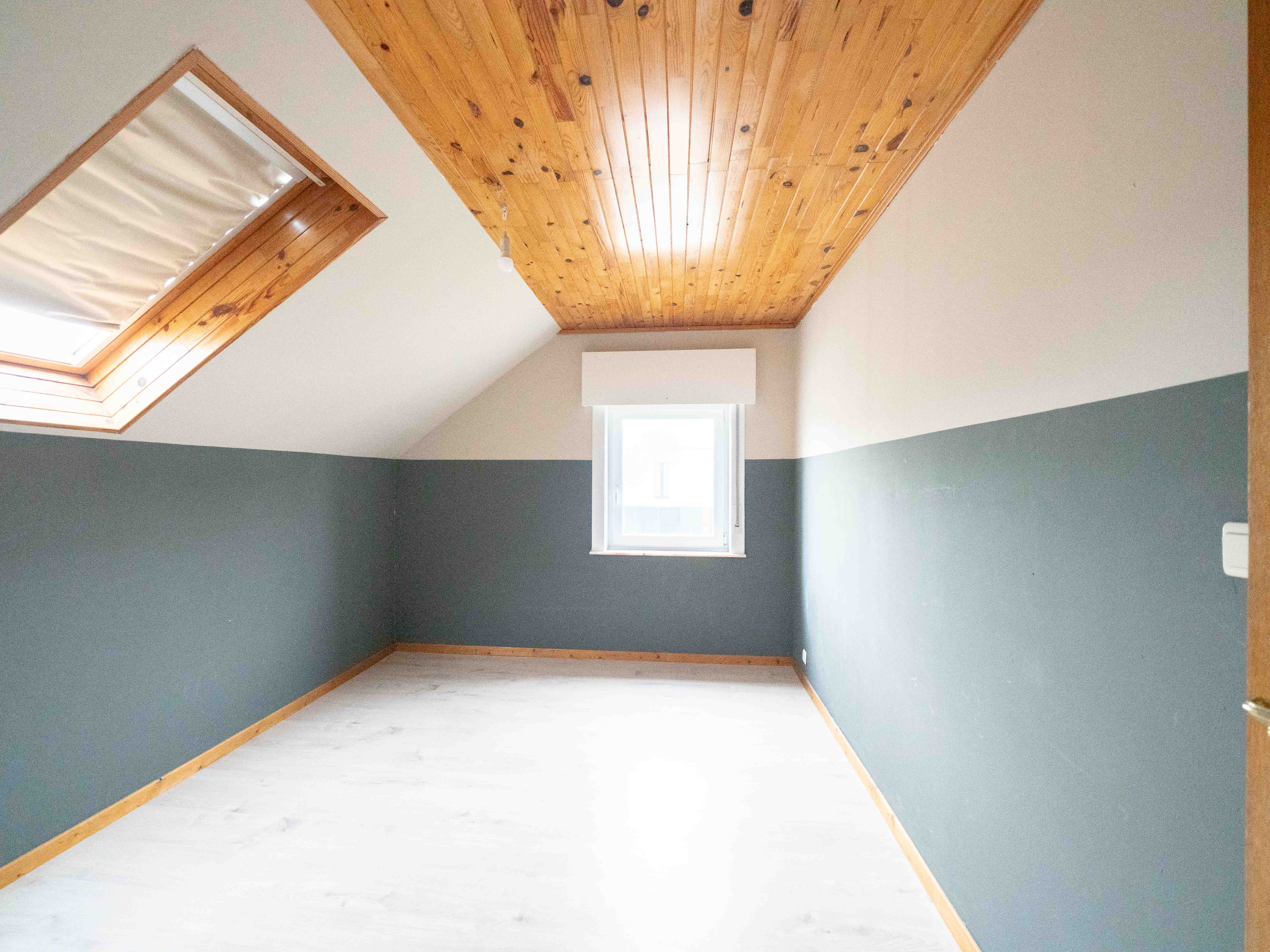 Energiezuinige woning met 4 kamers, 2 badkamers &amp; 2 garages 