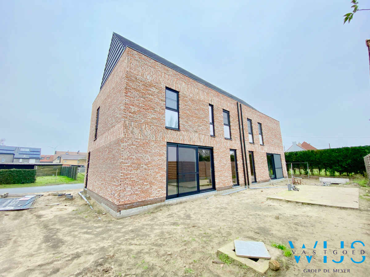 Ruime nieuwbouwwoning met 4 slaapkamers te RIEME/Ertvelde ! 
