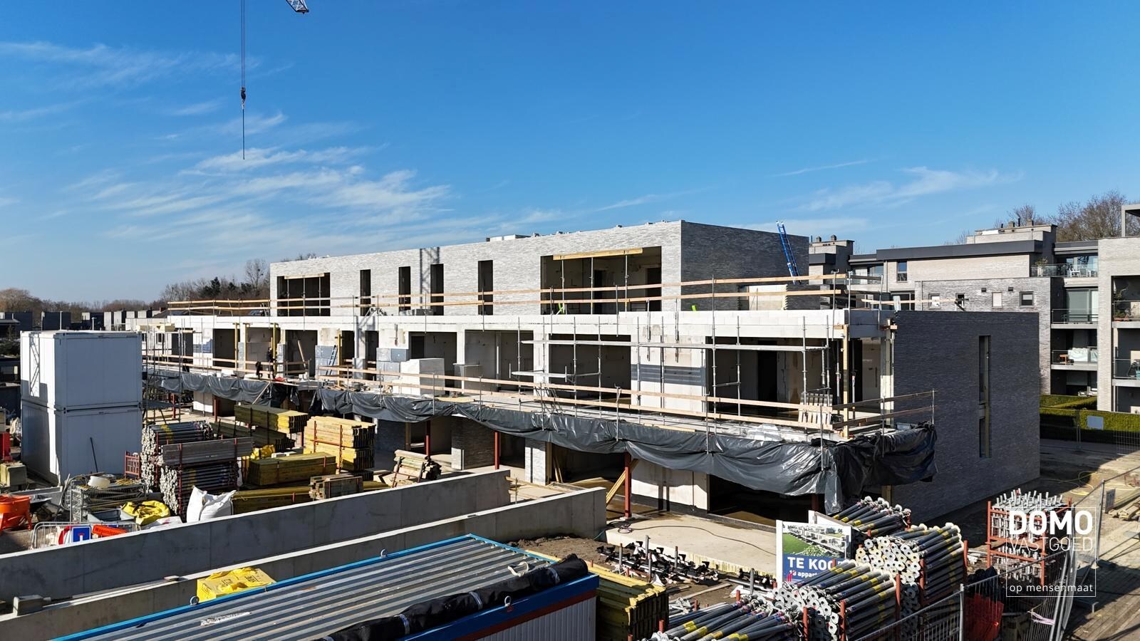 KNAP ARCHITECTURAAL WOONPROJECT IN HET CENTRUM VAN KERMT 