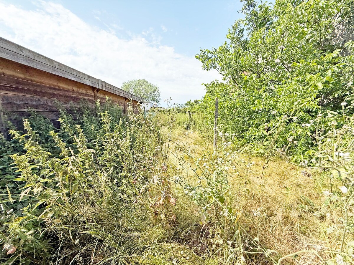 Leuk renovatieproject op gunstige locatie te Oosterzele 