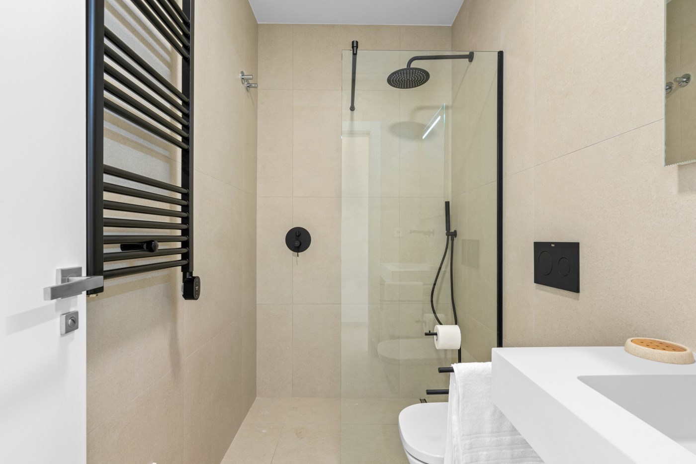 Nieuwbouw villa met 3 slaapkamers en privé zwembad  - Los Alcazares 