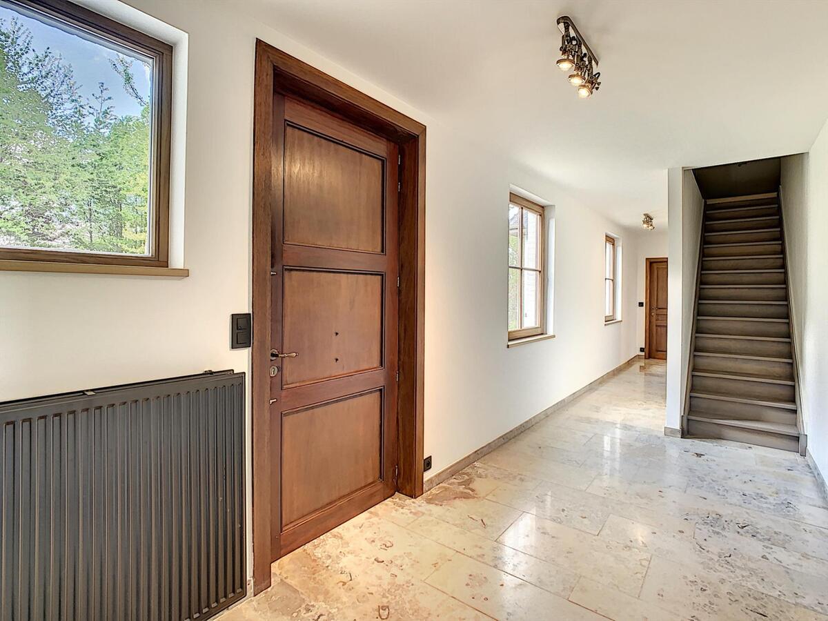 Exclusieve villa te huur in Kruishoutem 