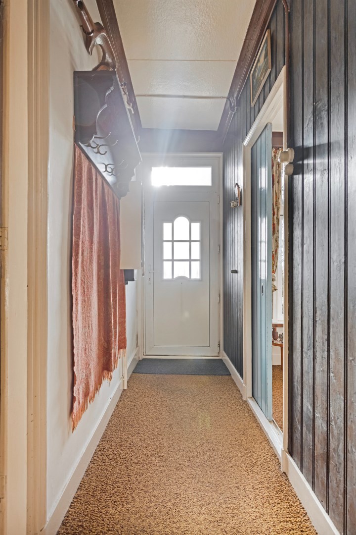 Dijkwoning te koop in Oudebildtzijl