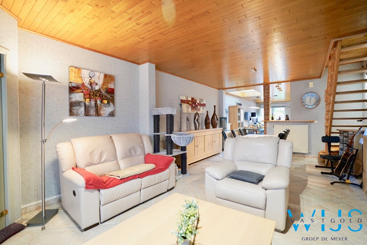 Gezinswoning met 4 slaapkamers &amp; garage te EVERGEM ! 