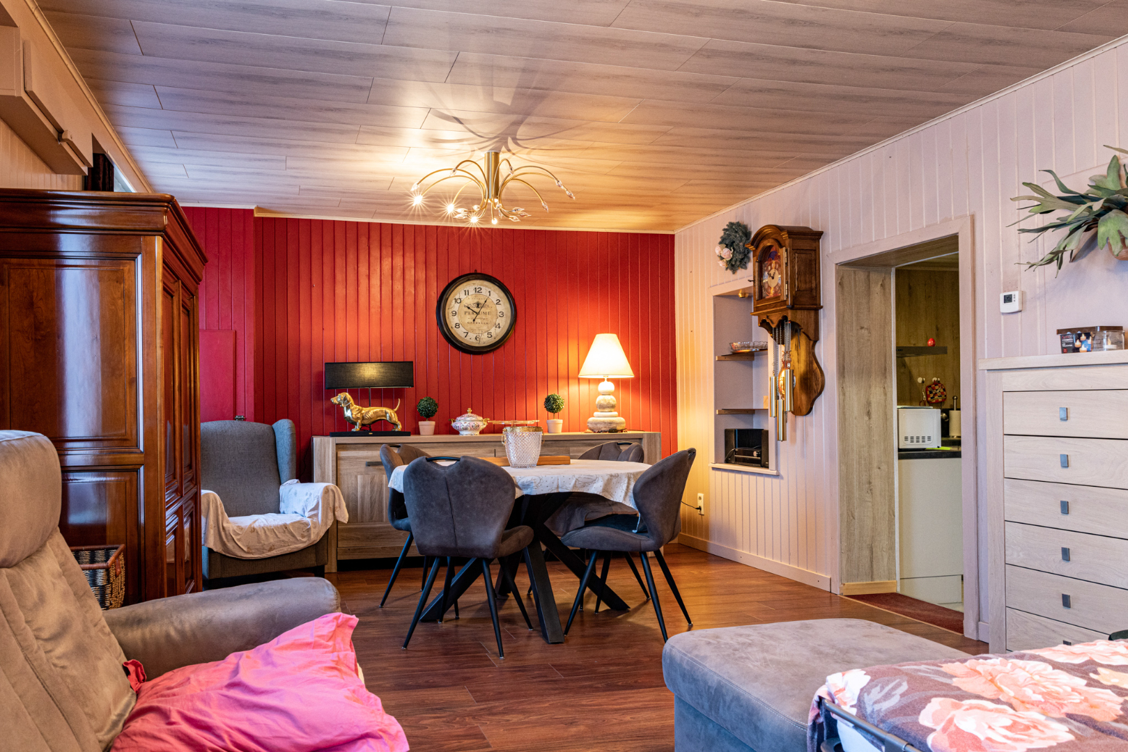 Gerenoveerde woning met 3 slpks, tuin en zicht op de weilanden 