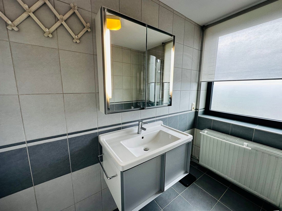 Authentiek 3 SLAAPKAMERappartement net buiten de Kleine Ring van Hasselt 