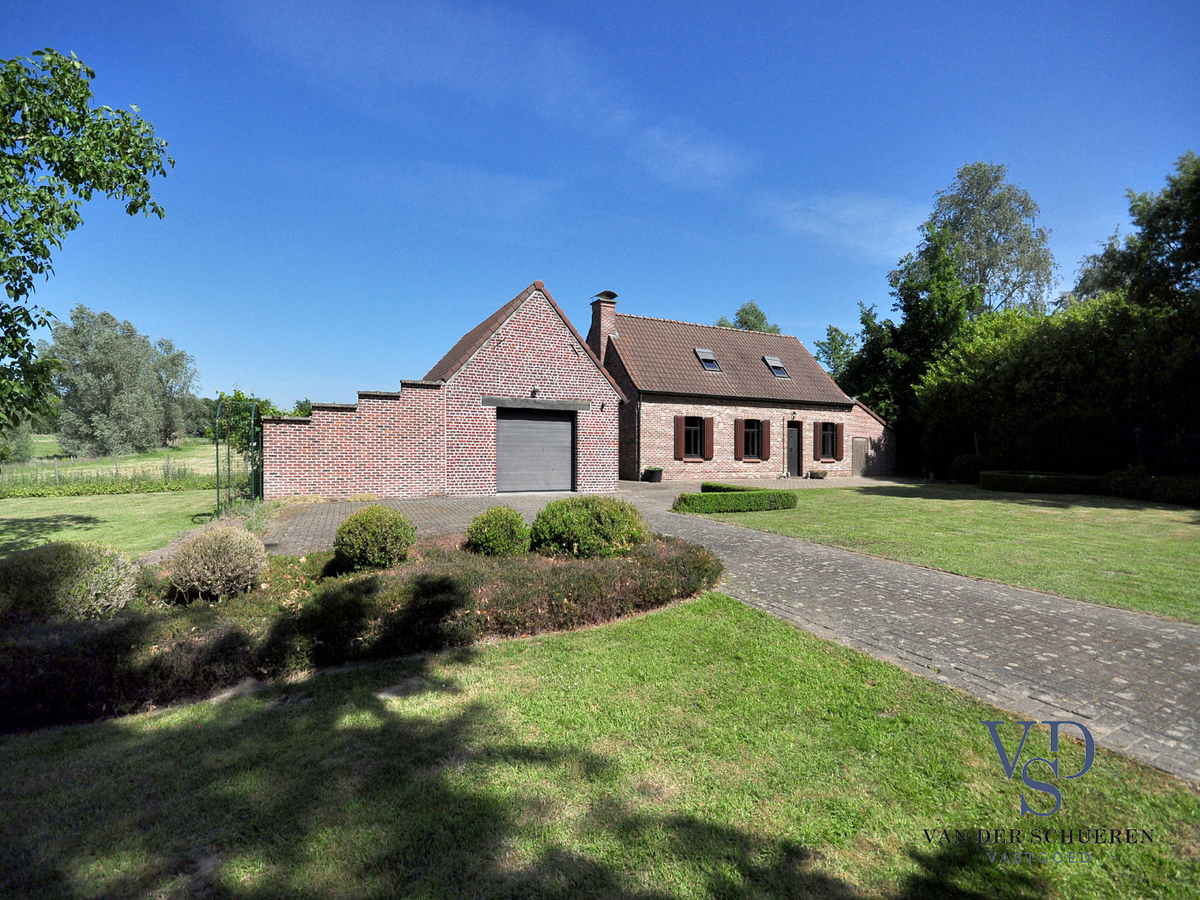 Unieke eigendom op meer dan 2400 m2! 
