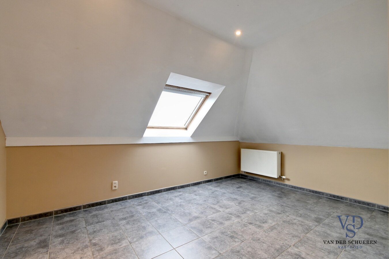 Comfortabel wonen in dit ruime duplex appartement 