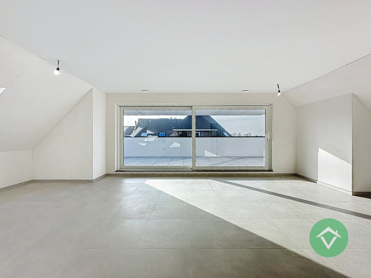 Nieuwbouwappartement met 2 slaapkamers en 1 terras in centrum Koekelare 