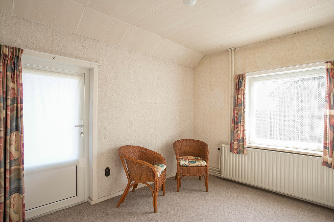 Vrijstaande woning met garage gelegen op een perceel van 556 m2. 