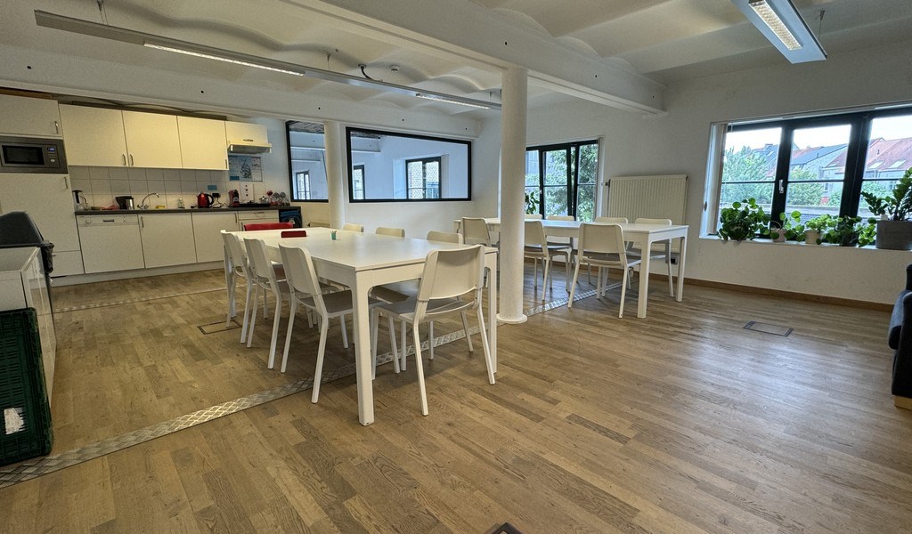 Hippe loftkantoren te huur in Lousbergpark in Gent