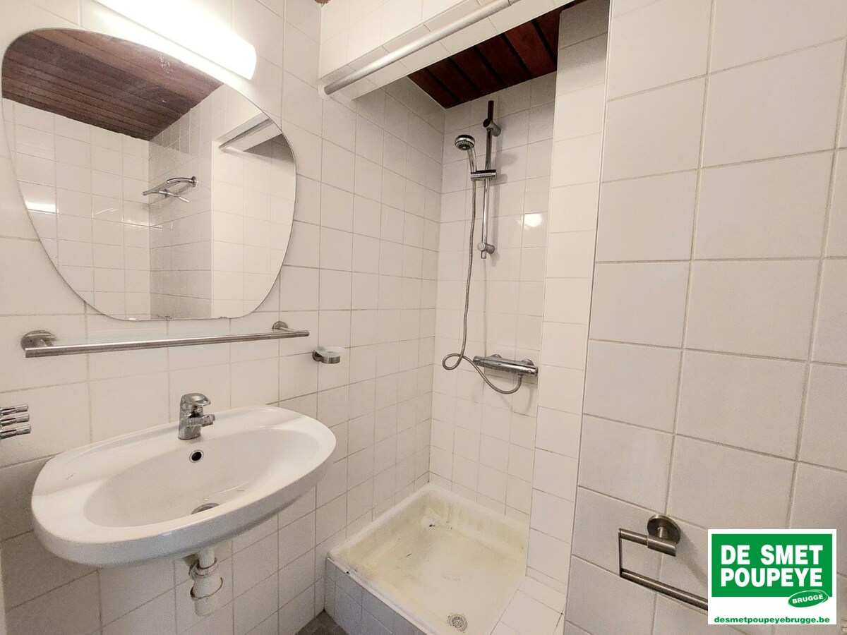 Hoekappartement  met garage 
