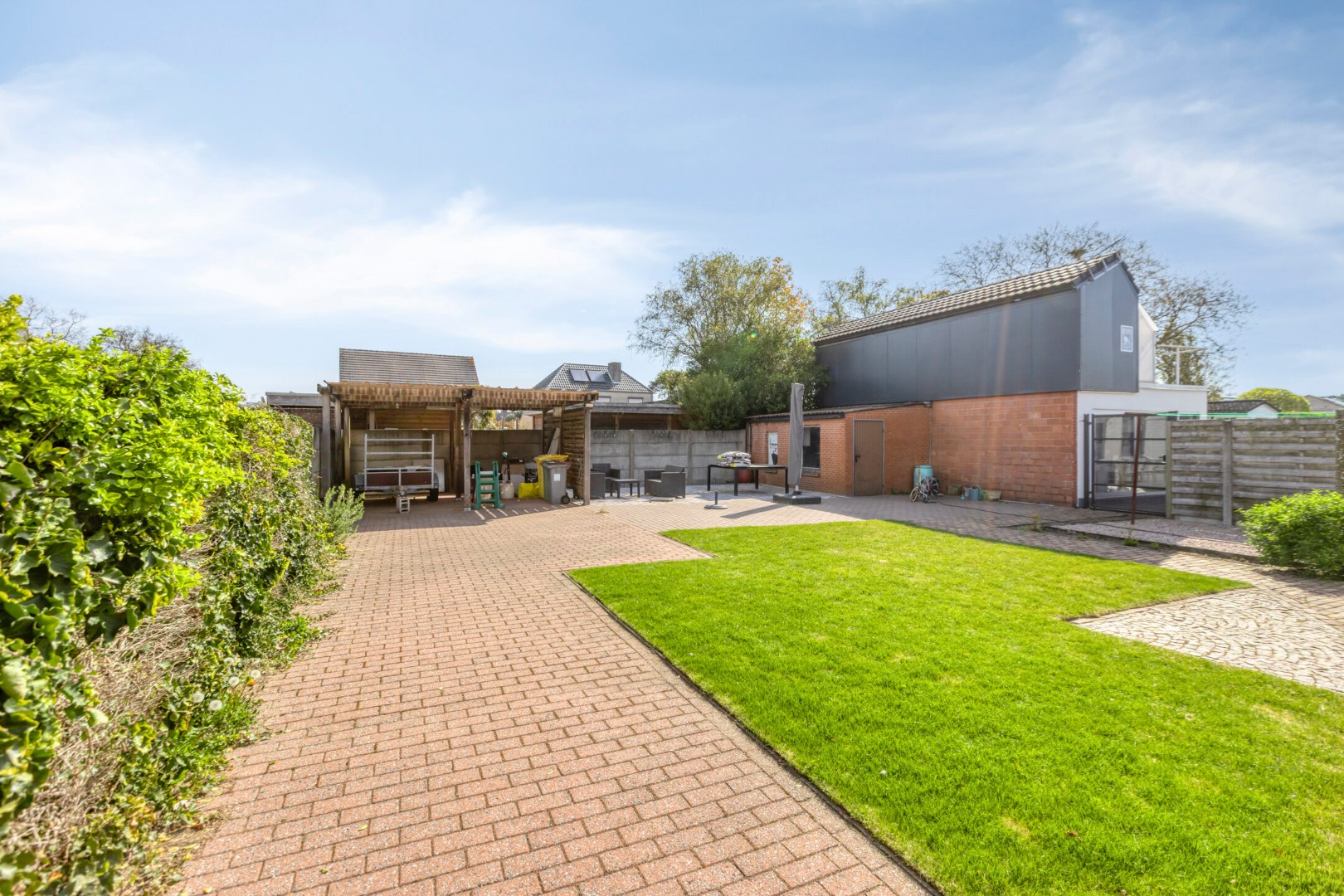 Ruime, rustig gelegen gezinswoning met 3 slpk. in Mol 