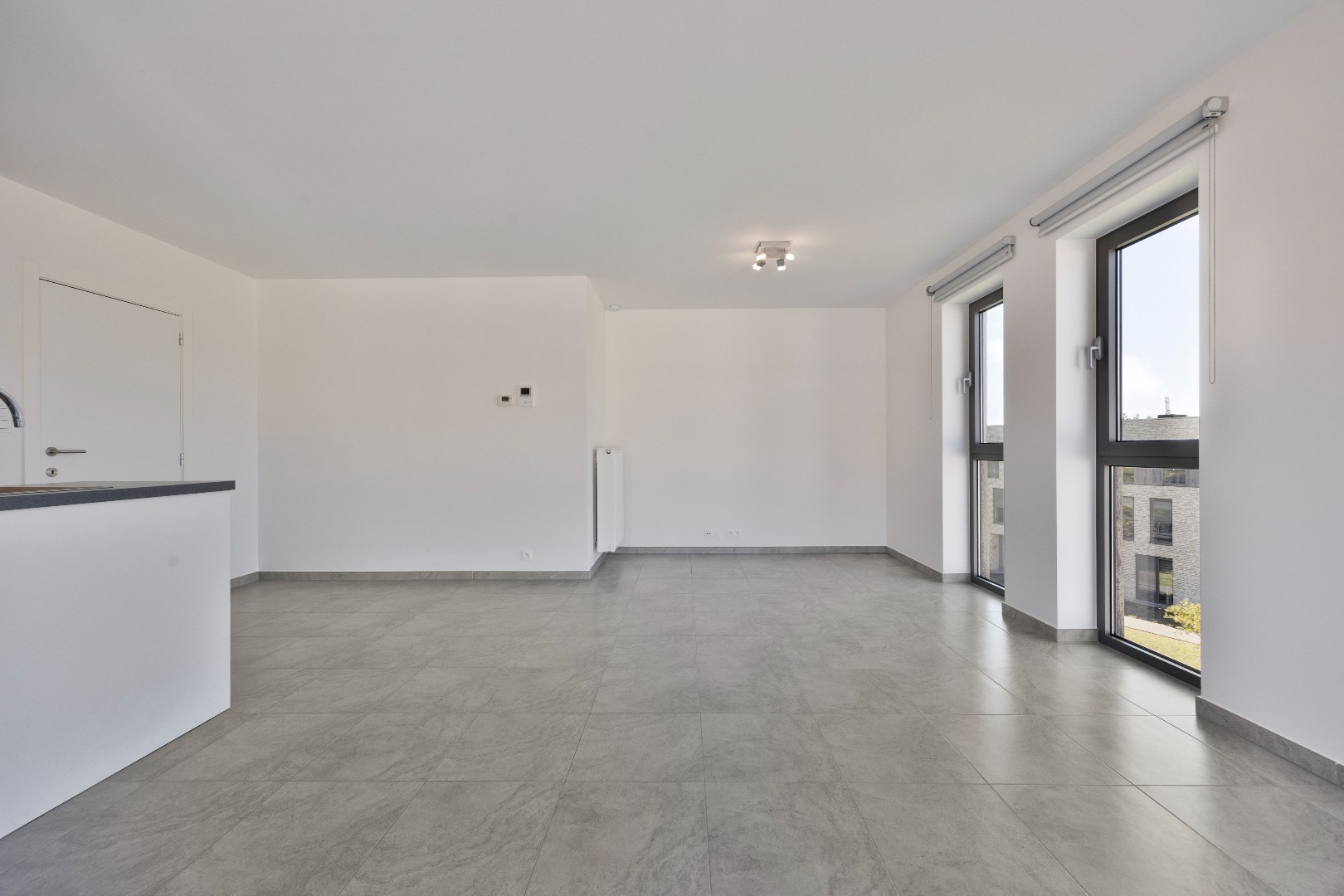 App te huur nabij centrum Halle: 2 slpks, terras, parking + kelder 