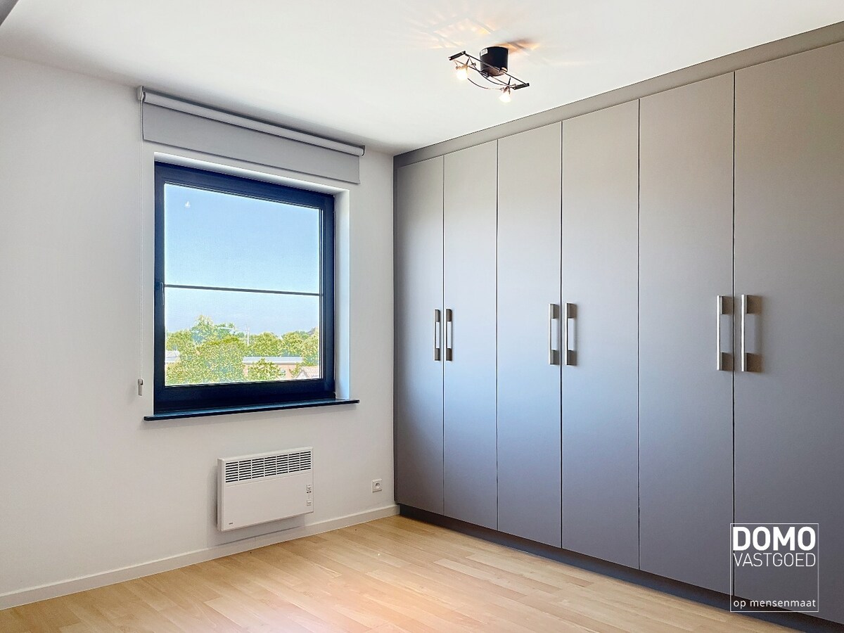 Gerenoveerd appartement in het centrum van Kuringen – 118m² - EPC label: C 