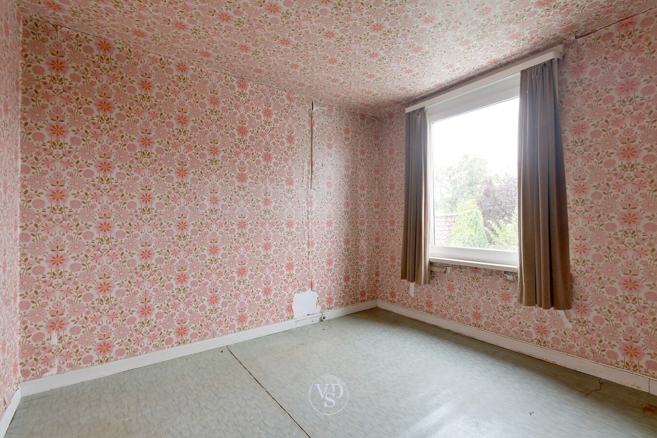 Karaktervolle herenwoning in centrum Asper. 