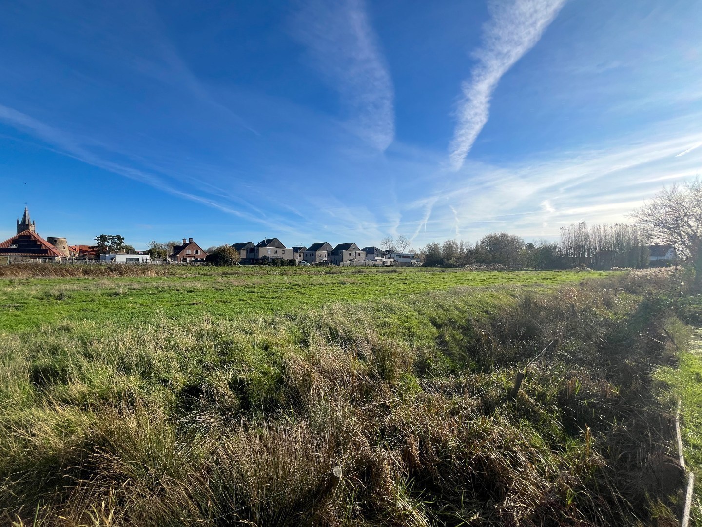 Unieke Bouwgrond (262 m²) voor halfopen bebouwing in groene omgeving nabij kanaal Plassendale-Nieuwpoort te Leffinge 