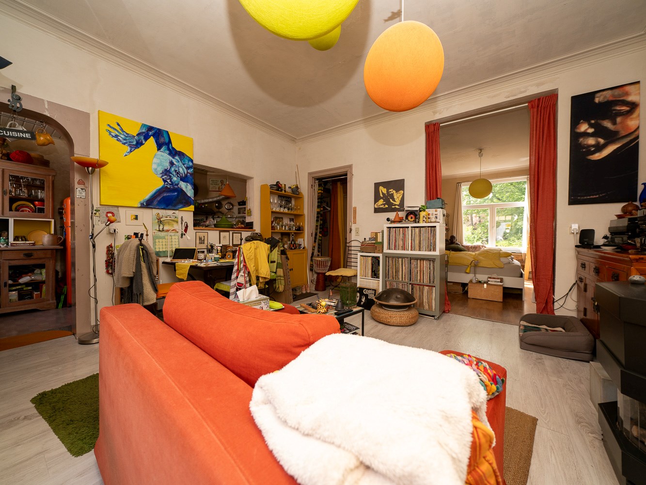 Opbrengstwoning met 4 units op zeer gunstige locatie 