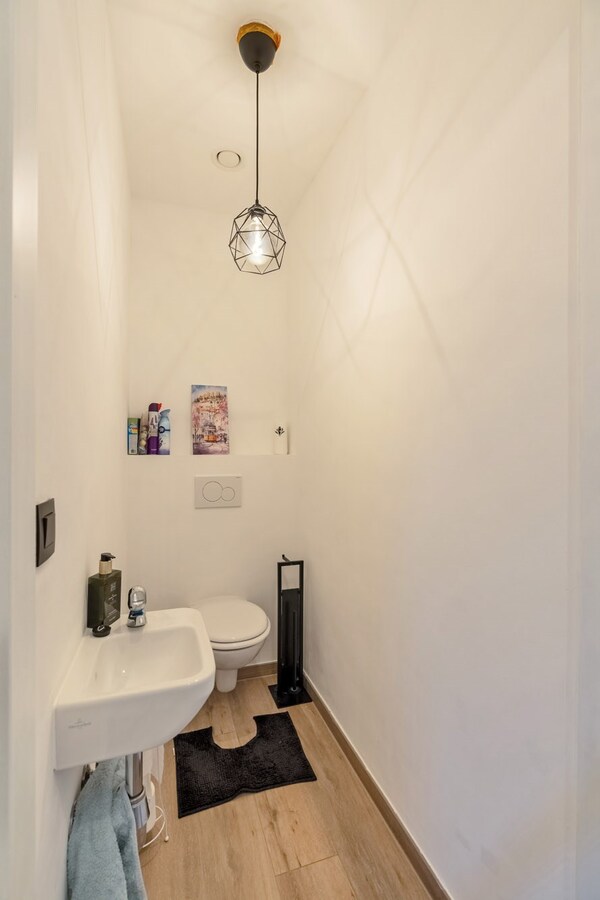 Mooi gelijkvloersappartement met 2 slaapkamers. 