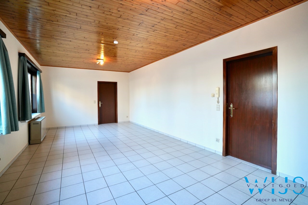 Gelijkvloers appartement met garage te Baarle/Drongen ! 