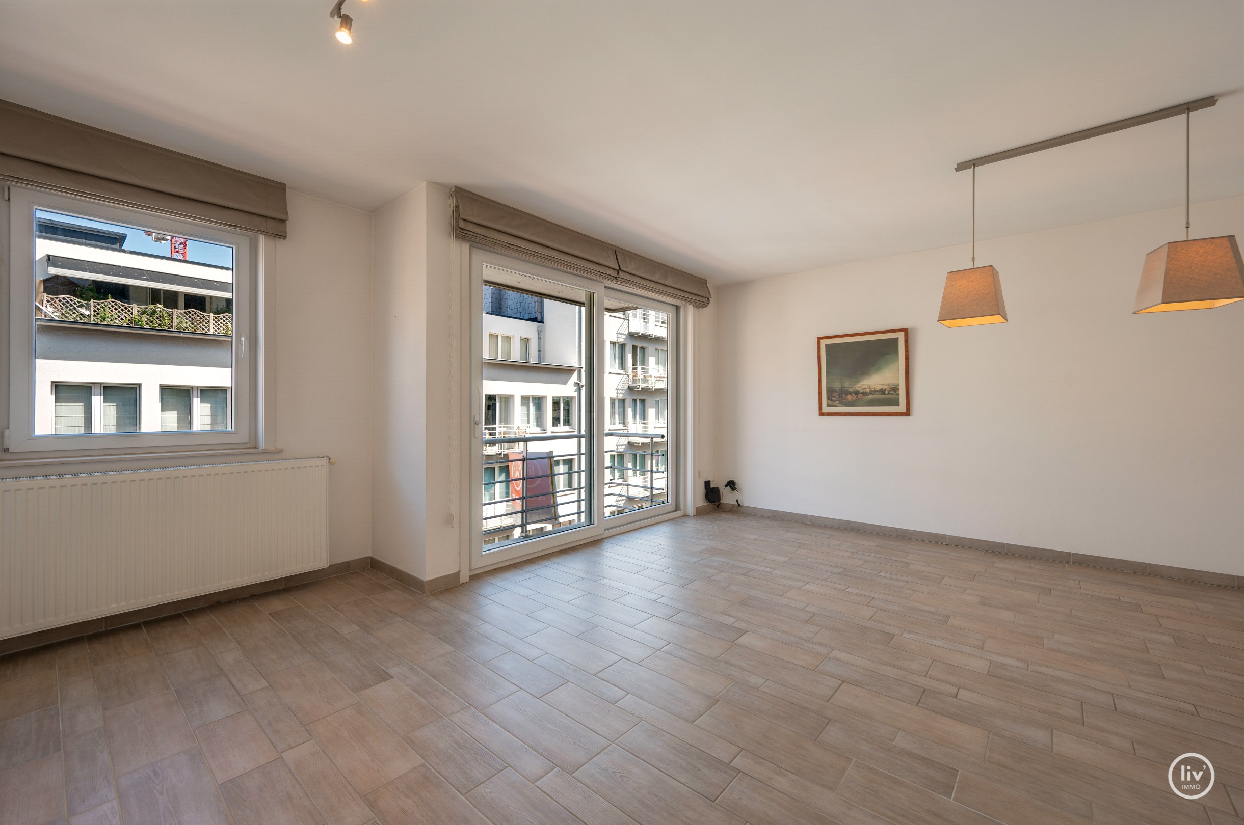 Instapklaar  2-slaapkamerappartement op een centrale ligging te Bayauxlaan in Knokke. 