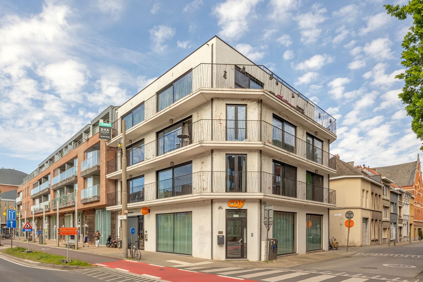 Recent energiezuinig appt. met zonnig terras te Oud-Berchem! 