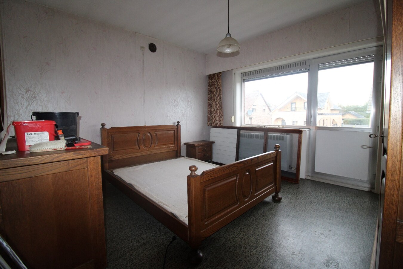 Te renoveren, zeer rustig gelegen open bebouwing 