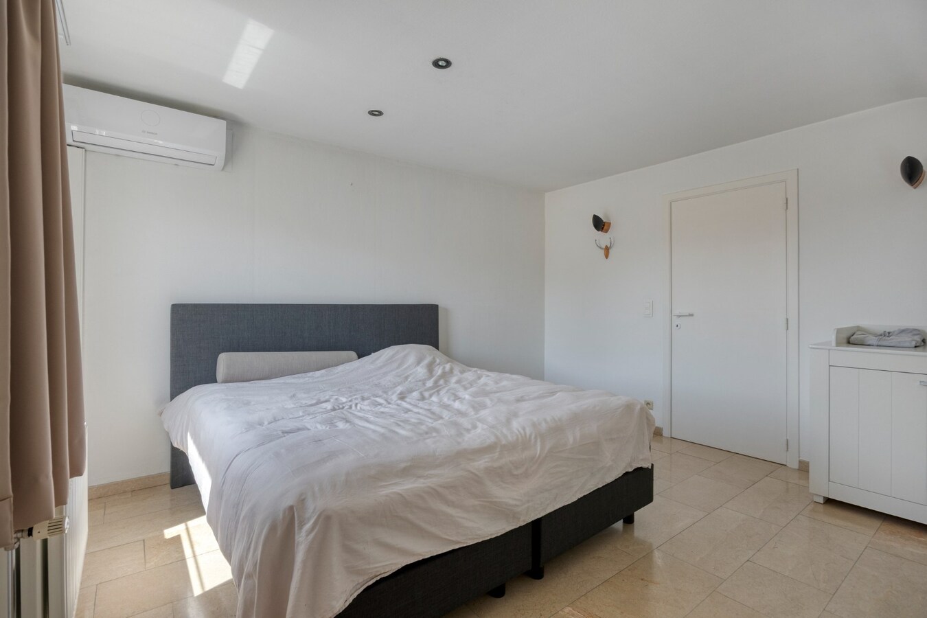Exclusieve VILLA met zwembad in Zétrud-Lumay (Jodoigne) 