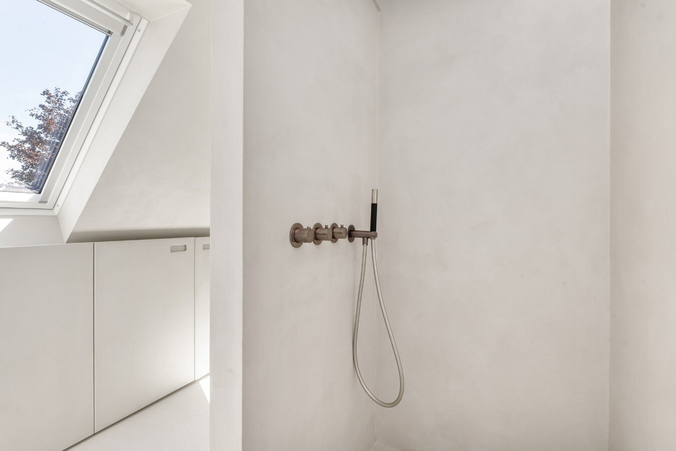 Exclusief gerenoveerde villa in een rustige doodlopende straat nabij het centrum van Knokke 