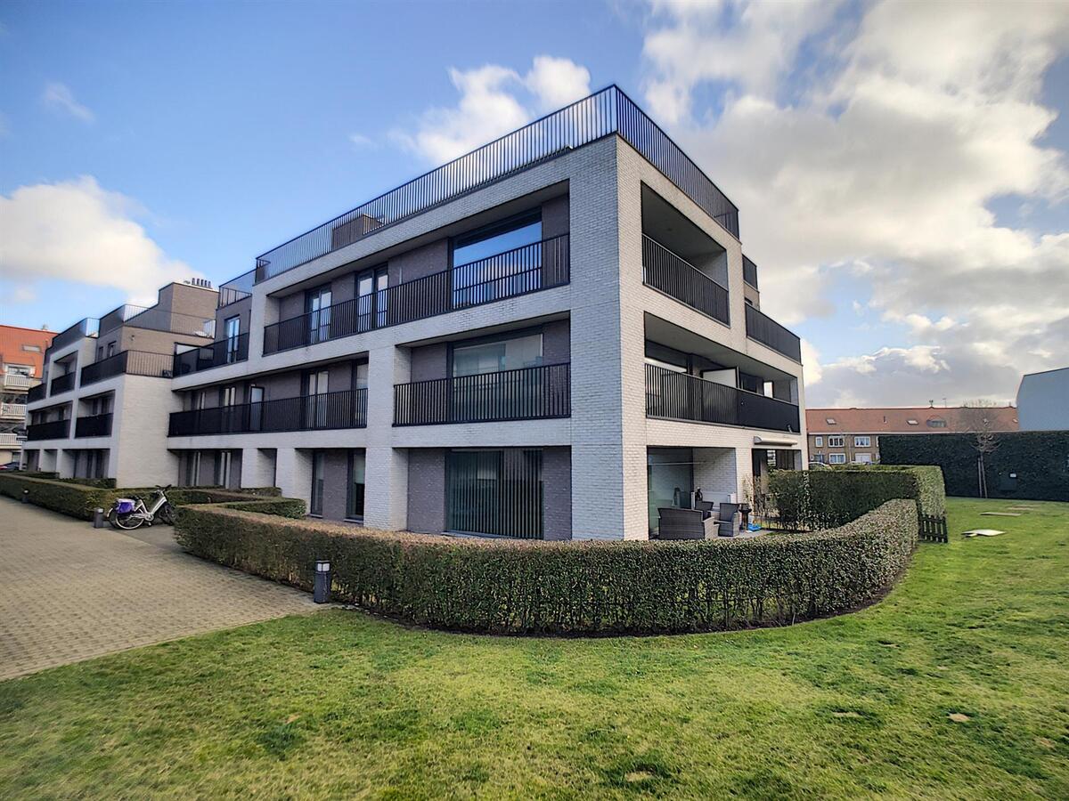 Recent hoekappartement met tuin - Zeebrugge 