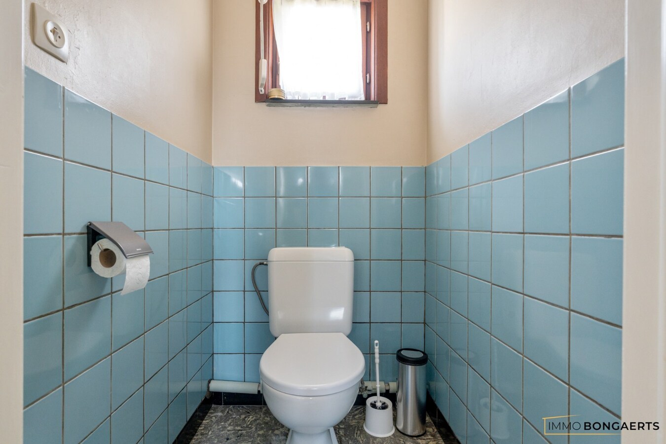 Rustig gelegen bungalow op een mooi perceel van 9 are 
