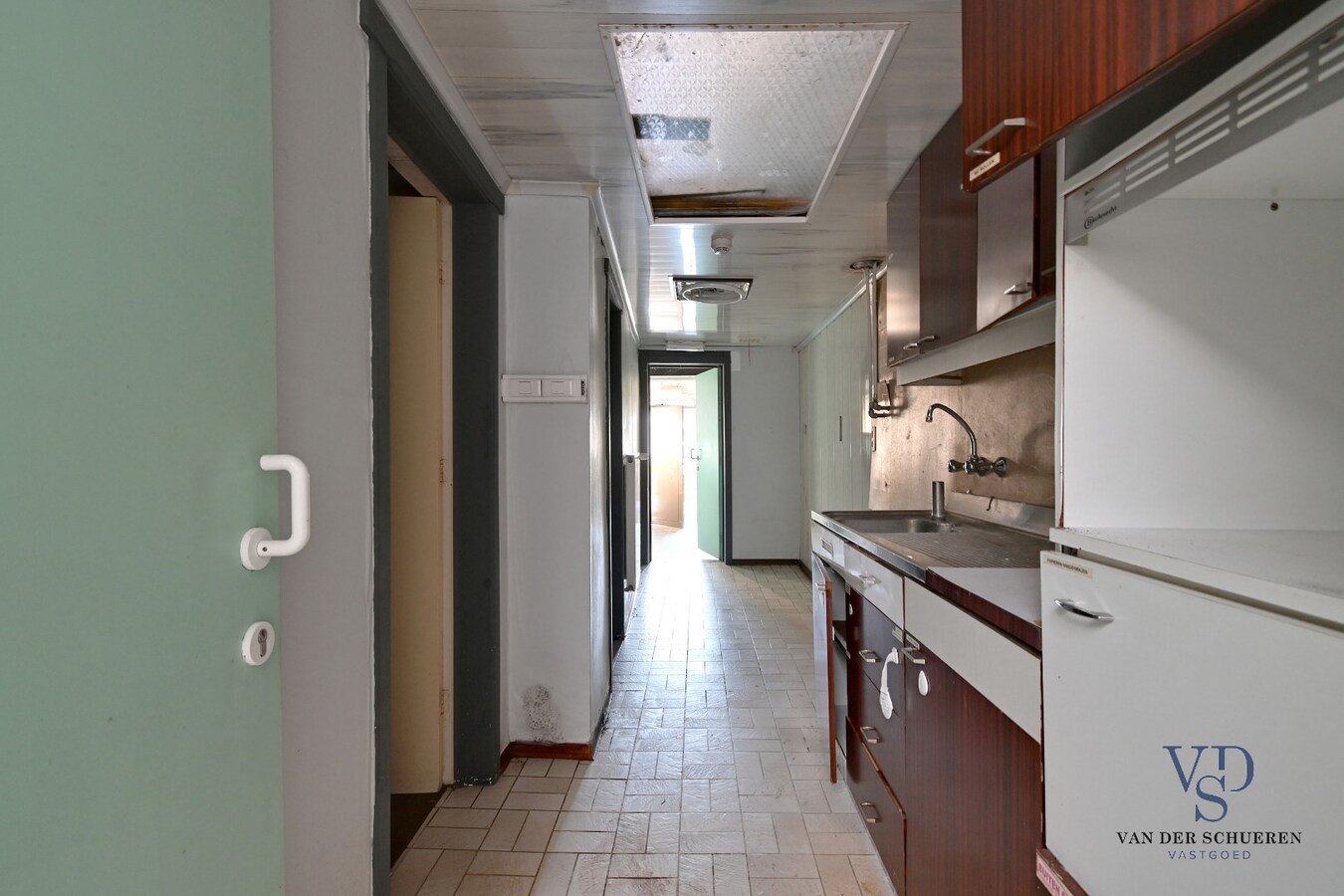 Uniek handelspand met woongedeelte in hartje Eine ! 