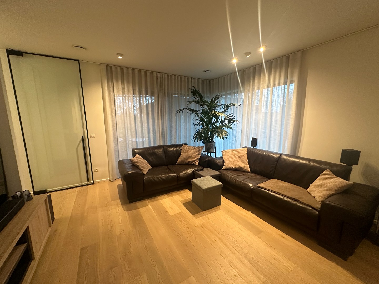 Appartement met staanplaats in parktuin! 