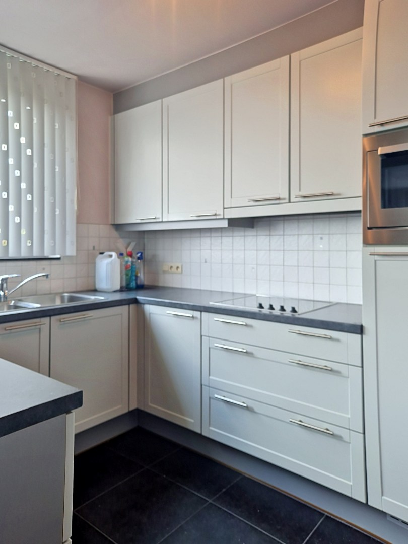 Appartement met 2 slpks en garage 