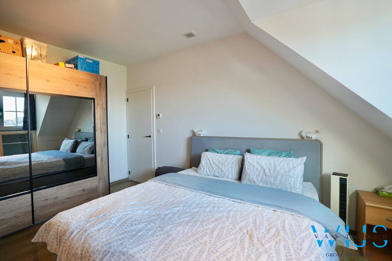 Instapklaar appartement met 2 slaapkamers &amp; terras te ASSENEDE ! 