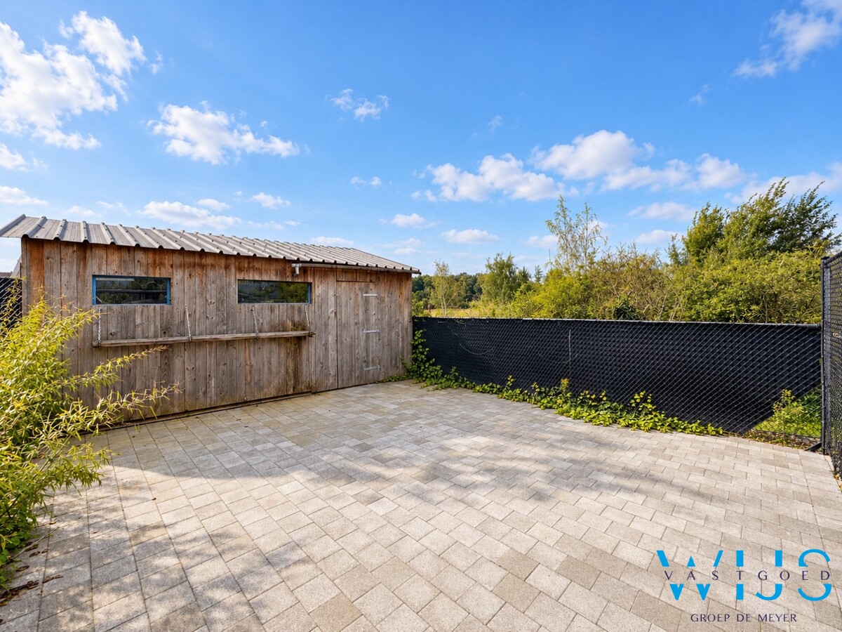 Gerenoveerde woning met ruime tuin in Doornzele/Desteldonk 