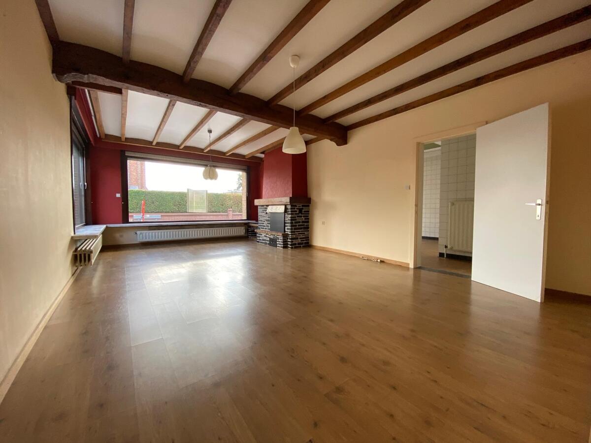 Woning met 3 slaapkamers en bureauruimte te Kortemark 