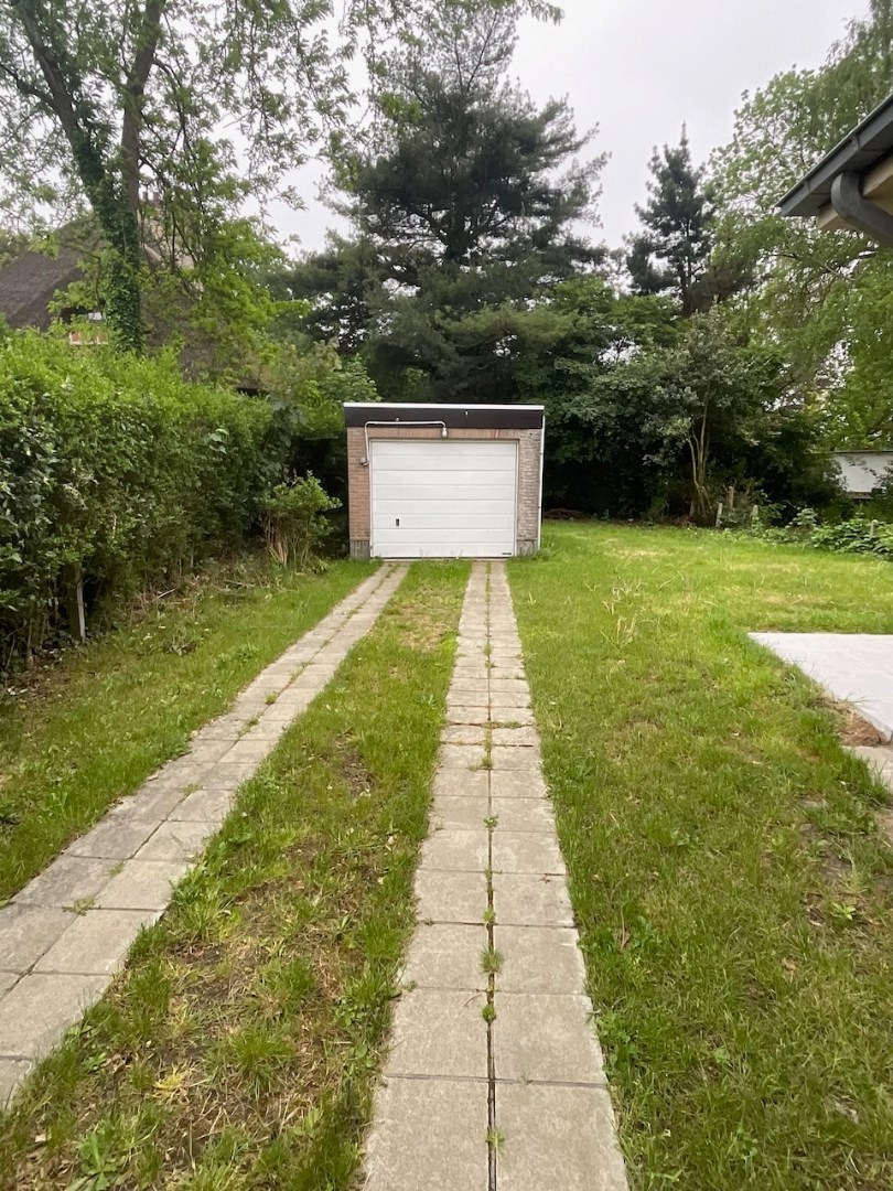 Ruime gezinswoning met garage en tuin 