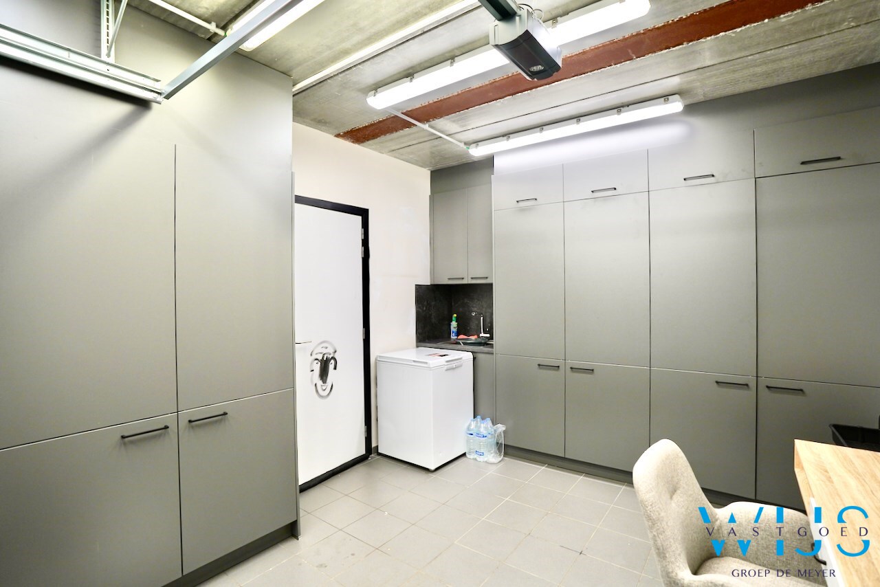 Instapklaar &amp; energiezuinig woonhuis te Zelzate ! 