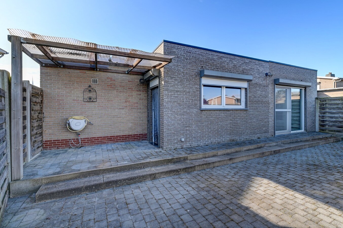 Instapklare woning met drie slaapkamers 