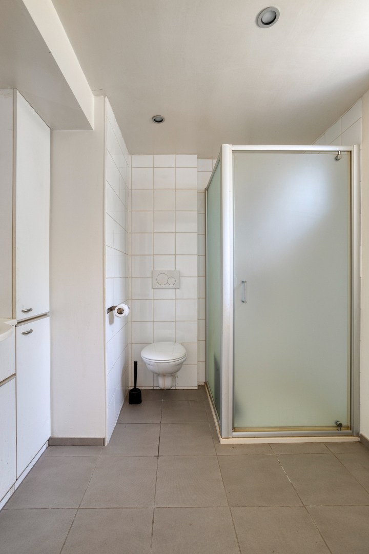 Ruime split-level gezinswoning op een prachtig perceel van 1.238 m² in de gegeerde wijk Elshout te Schoten 
