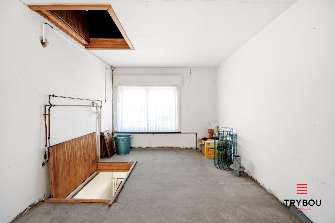 Open bebouwing met 3 slaapkamers, garage en noordoostgerichte tuin in Houthulst! 
