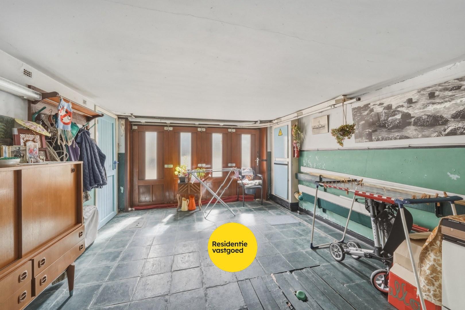 Ruime woning met garage en veel mogelijkheden te Mariakerke (Oostende) 