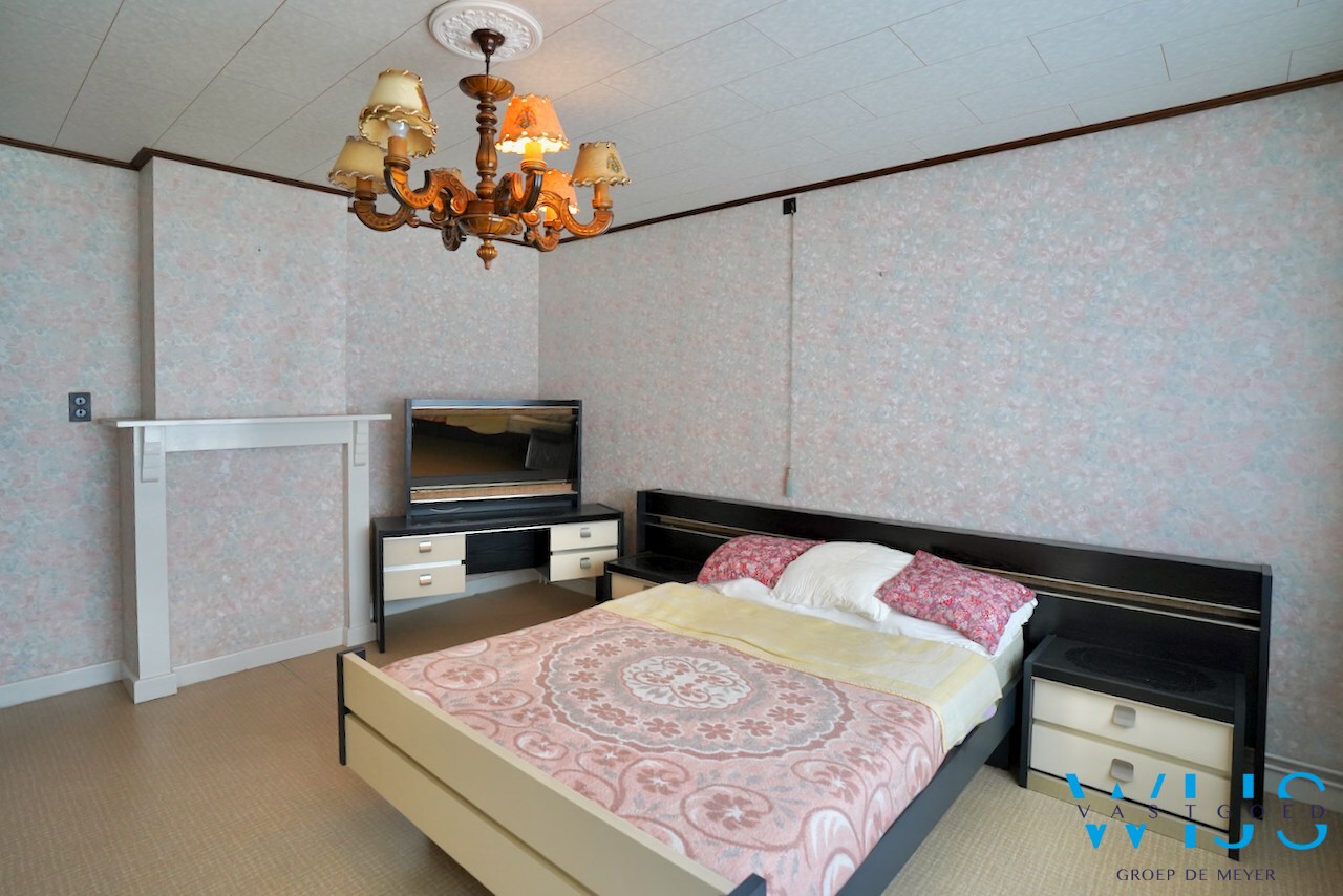 Te renoveren halfopen bebouwing op mooie ligging in Assenede ! 