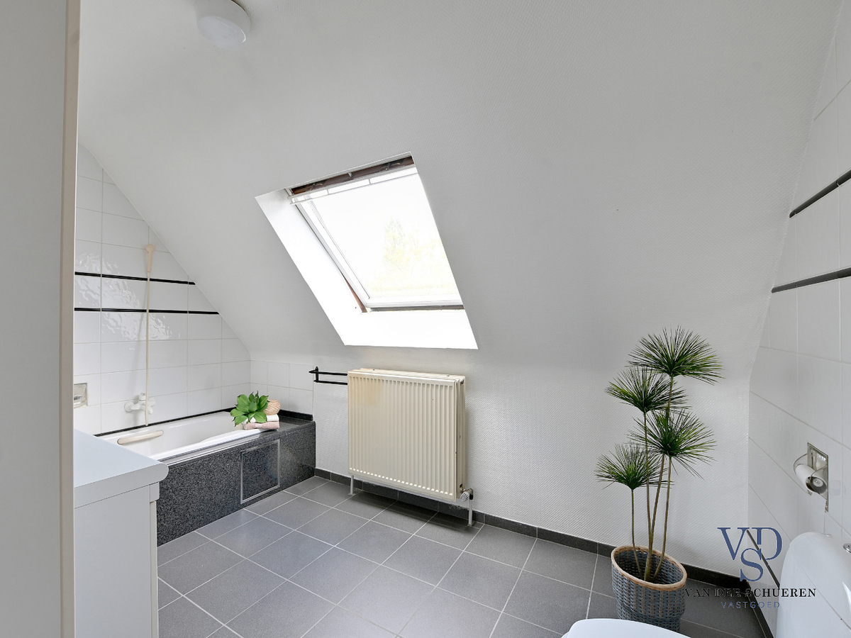 Lichtrijke gezinswoning op 744 m². 