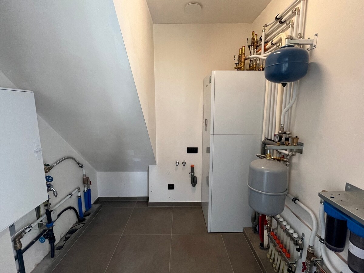Nieuwbouwwoning in landelijke hoevestijl 