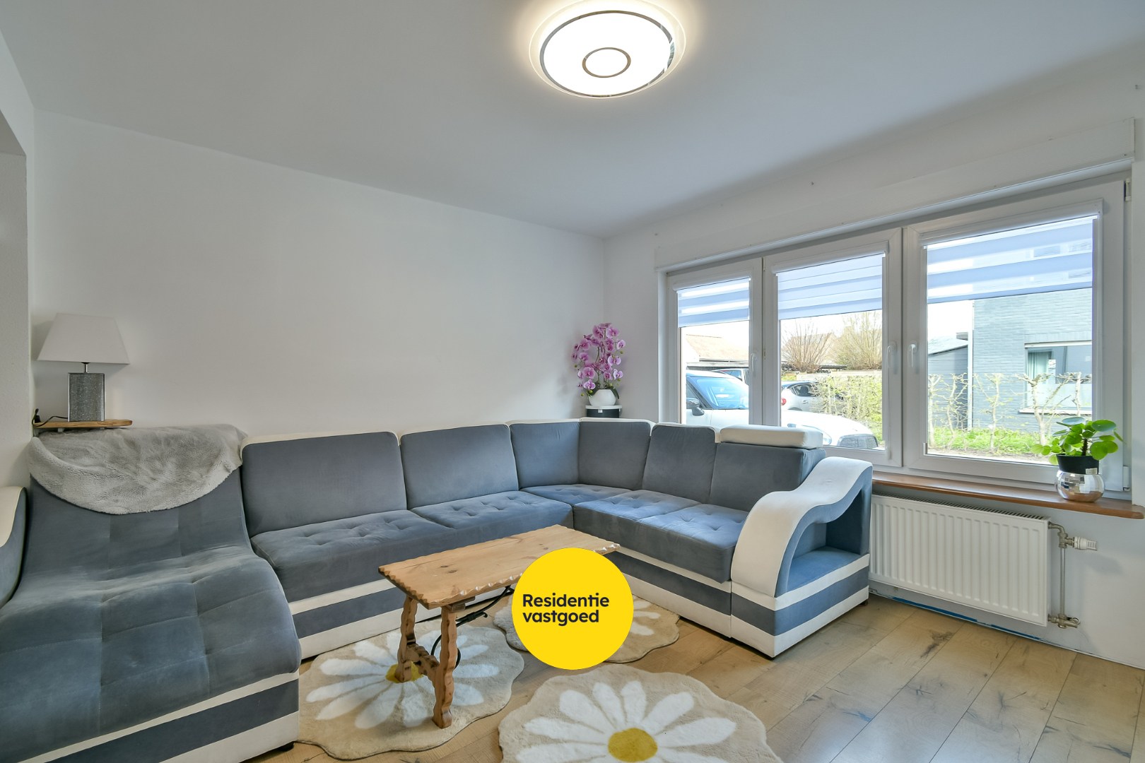 Halfopen woning met verhuurde buitenunit – extra inkomsten vanaf dag één! 