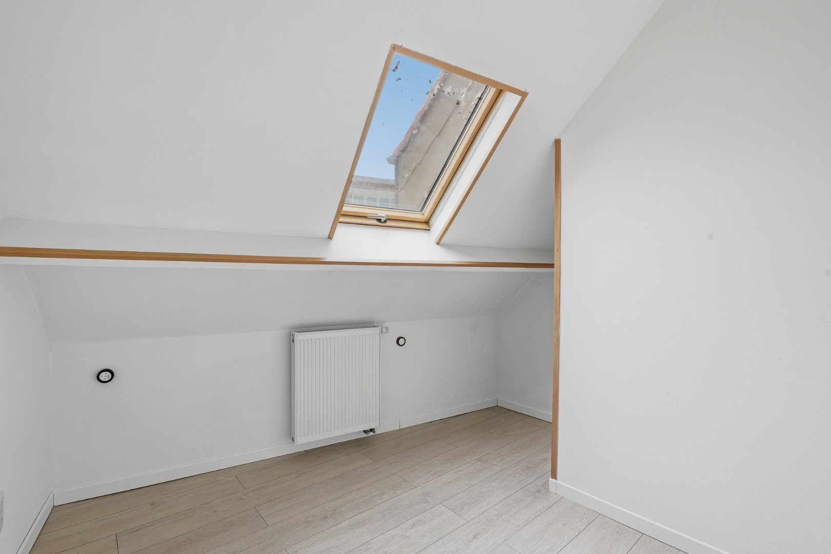 Rijwoning te huur met 2 slaapkamers in Bredene. 