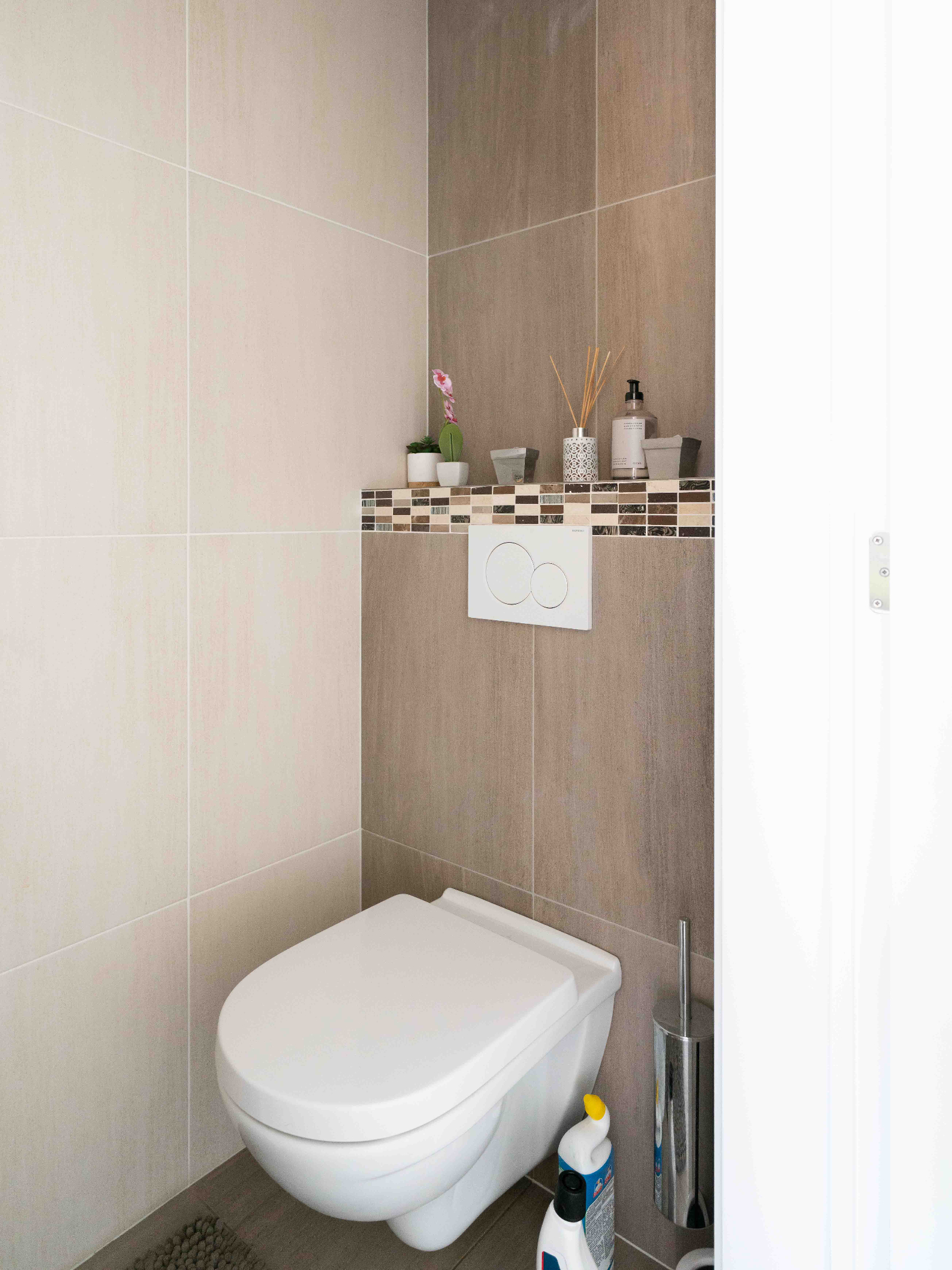 Zéér ruime en recente woning met 3 kamers en 2 badkamers 